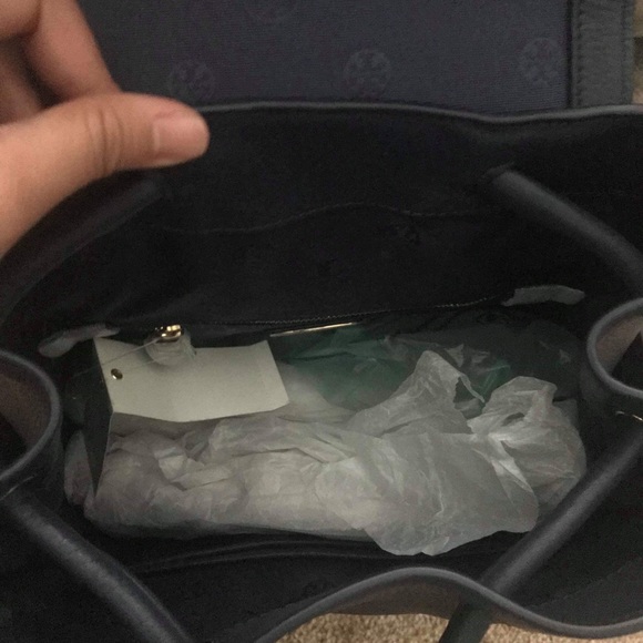 Original BRAND NEW TORY BURCH Britten Backpack - Picture 5 of 6